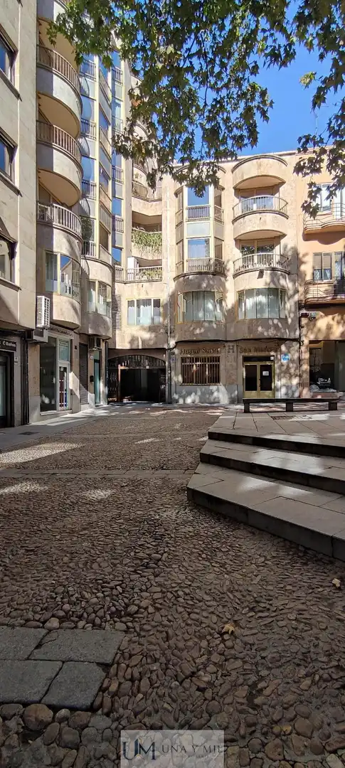 Vista exterior de Piso en venta en Salamanca con Calefacción, Parquet y Terraza