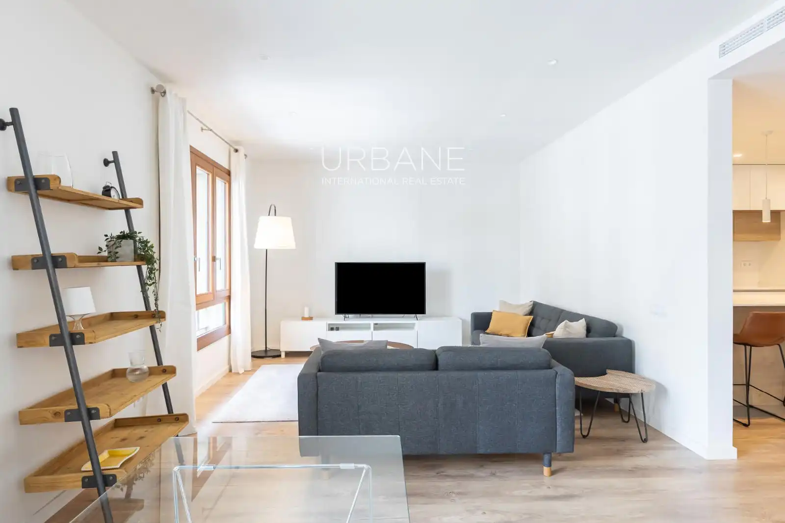 Flat with lift for sale in VIA LAIETANa, imagen 2