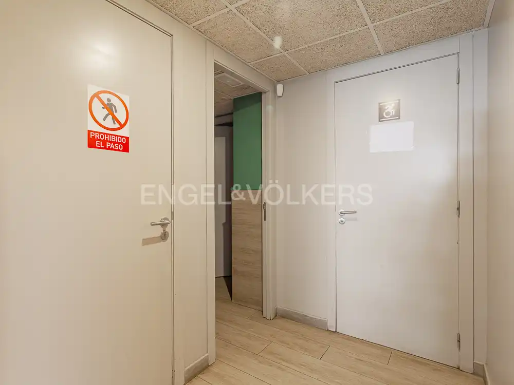 Local en venda en Castelldefels