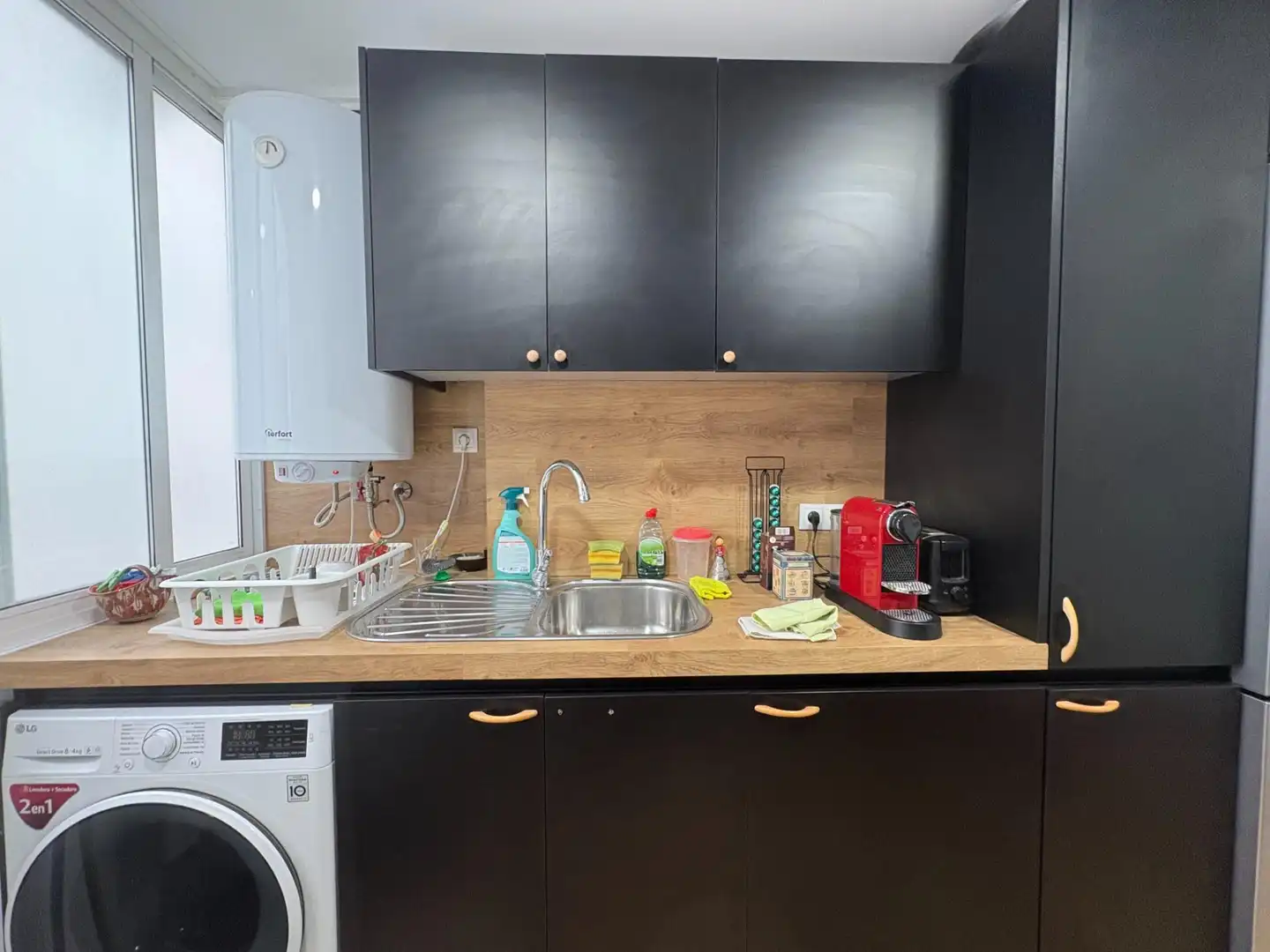 Kitchen of Flat for sale in Málaga  with Air Conditioner, Terrace and Furnished