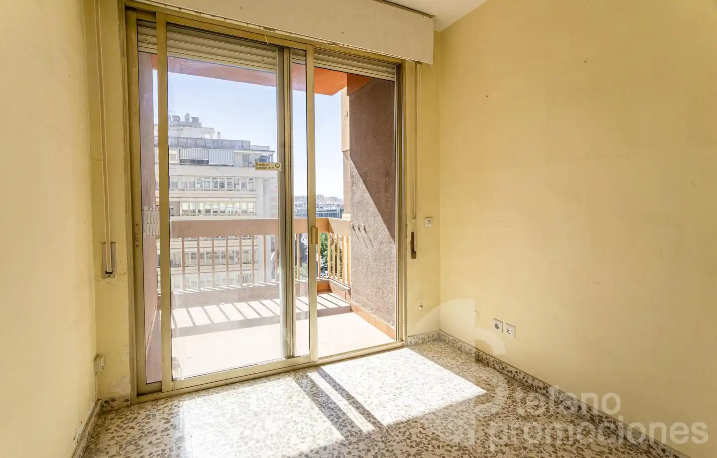 Bedroom of Flat for sale in Málaga  with Air Conditioner, Terrace and Storage room