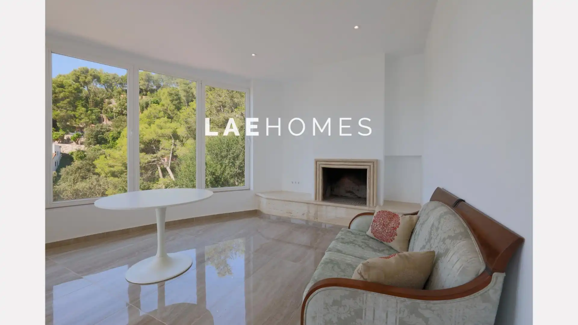 Living room of Houses for rent in Corbera de Llobregat  with Air Conditioner, Private garden and Terrace