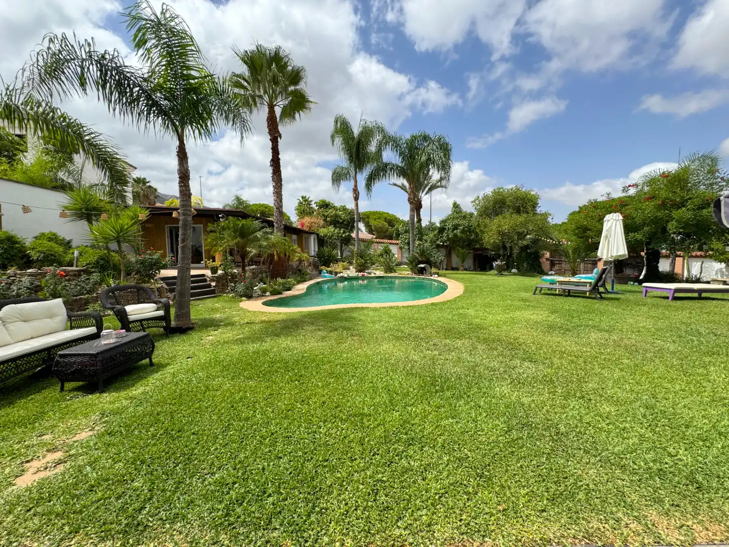 Chalet con piscina en venta en Pinos de Alhaurín - Periferia, imagen 3