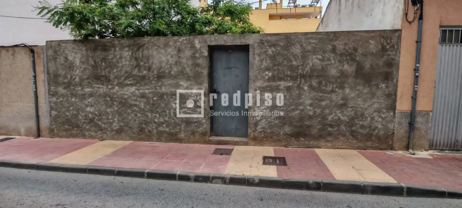 Terreny residencial en venda a de José Caride, imagen 2