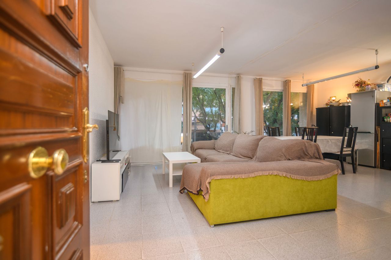 Living room of Flat for sale in Viladecans  with Air Conditioner and Terrace