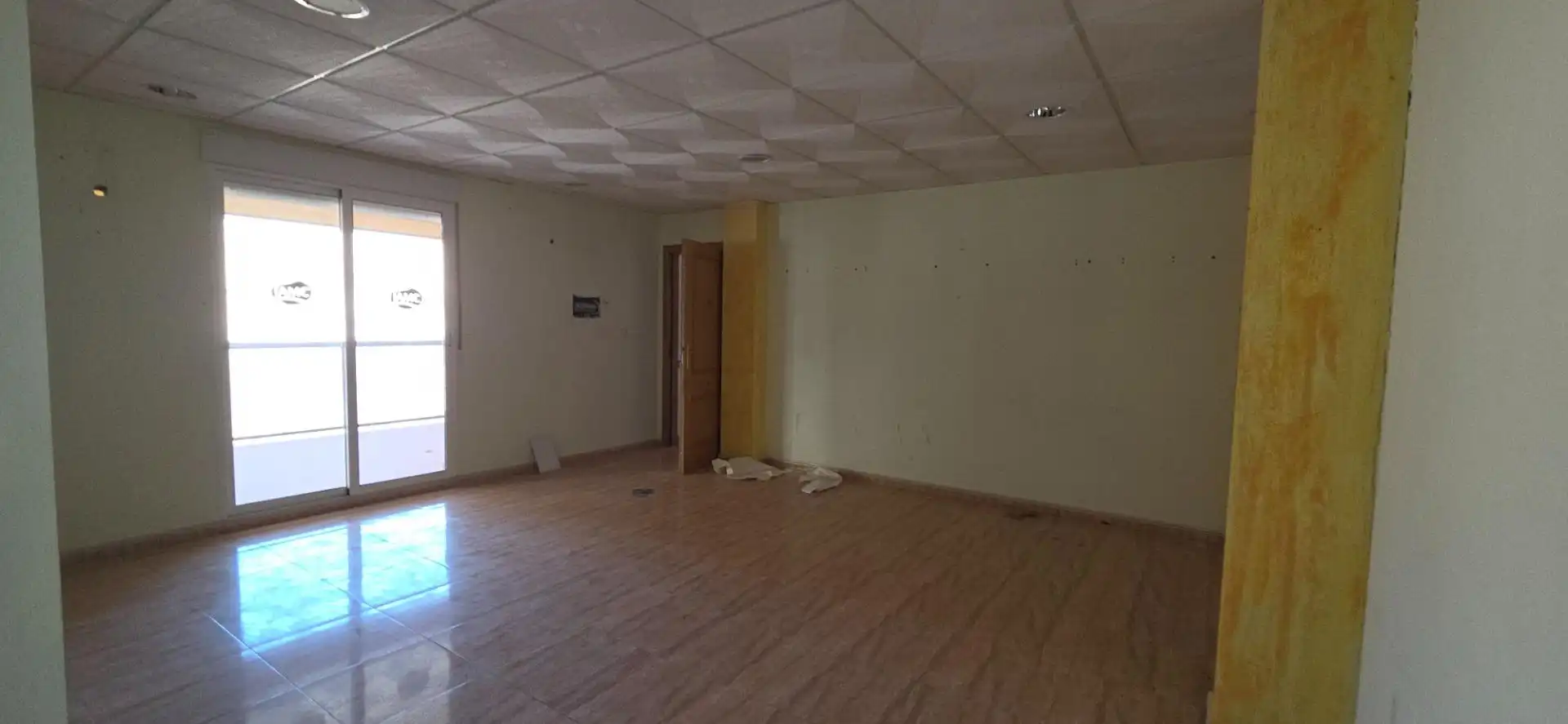 Local en venta en Jumilla con Terraza