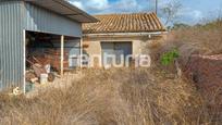 Finca rústica en venda en El Puig de Santa Maria amb Jardí privat