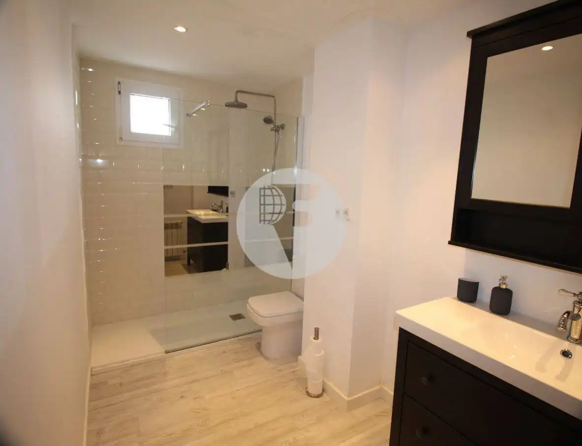 Bathroom of Flat for sale in  Palma de Mallorca  with Air Conditioner and Heating
