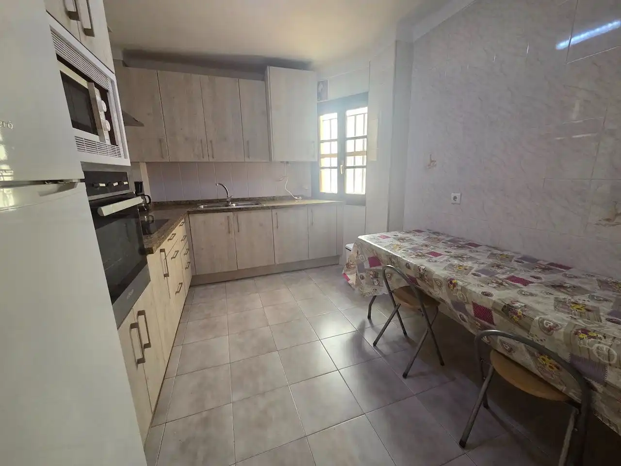 Kitchen of Flat for sale in Vélez-Málaga  with Air Conditioner