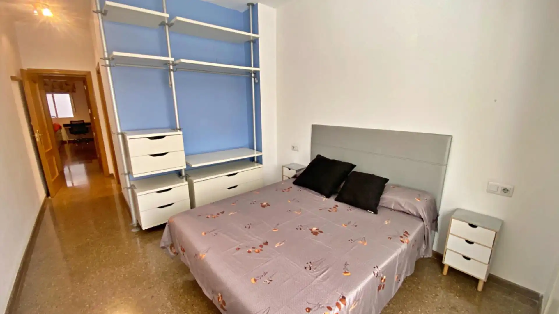 Bajo en venta en Calle CUENCA, imagen 9