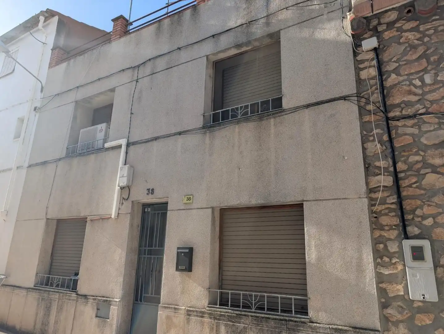 Vista exterior de Casa adosada en venda en Tortosa