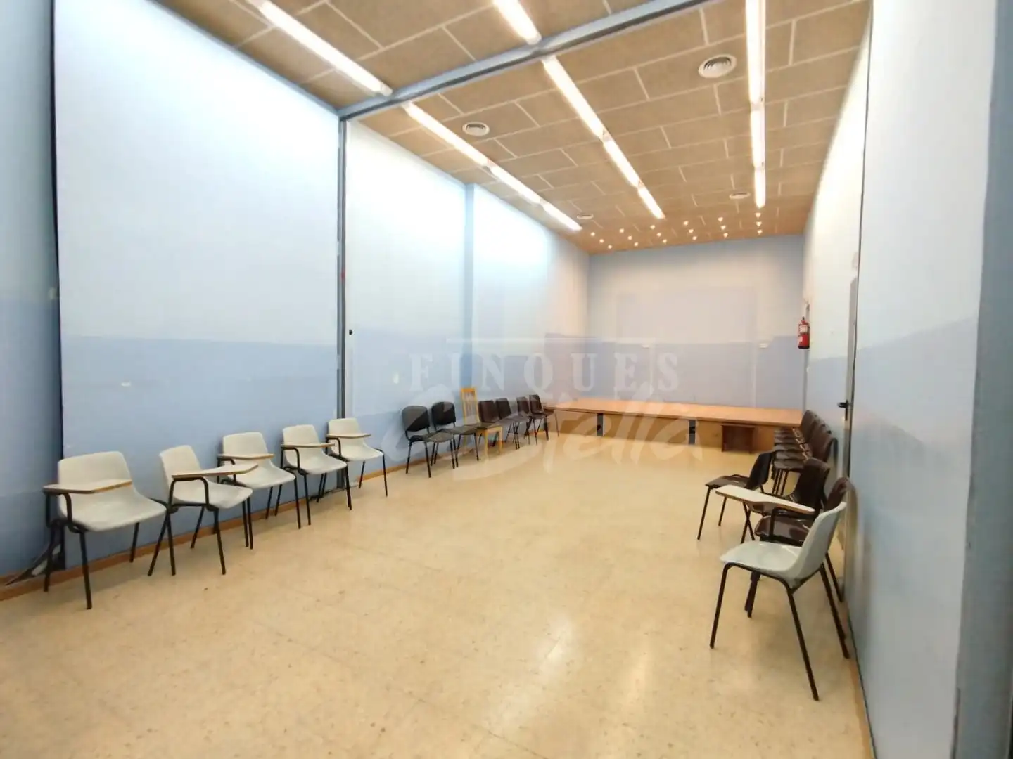 Commercial properties for sale in Mataró  with Air Conditioner and Heating