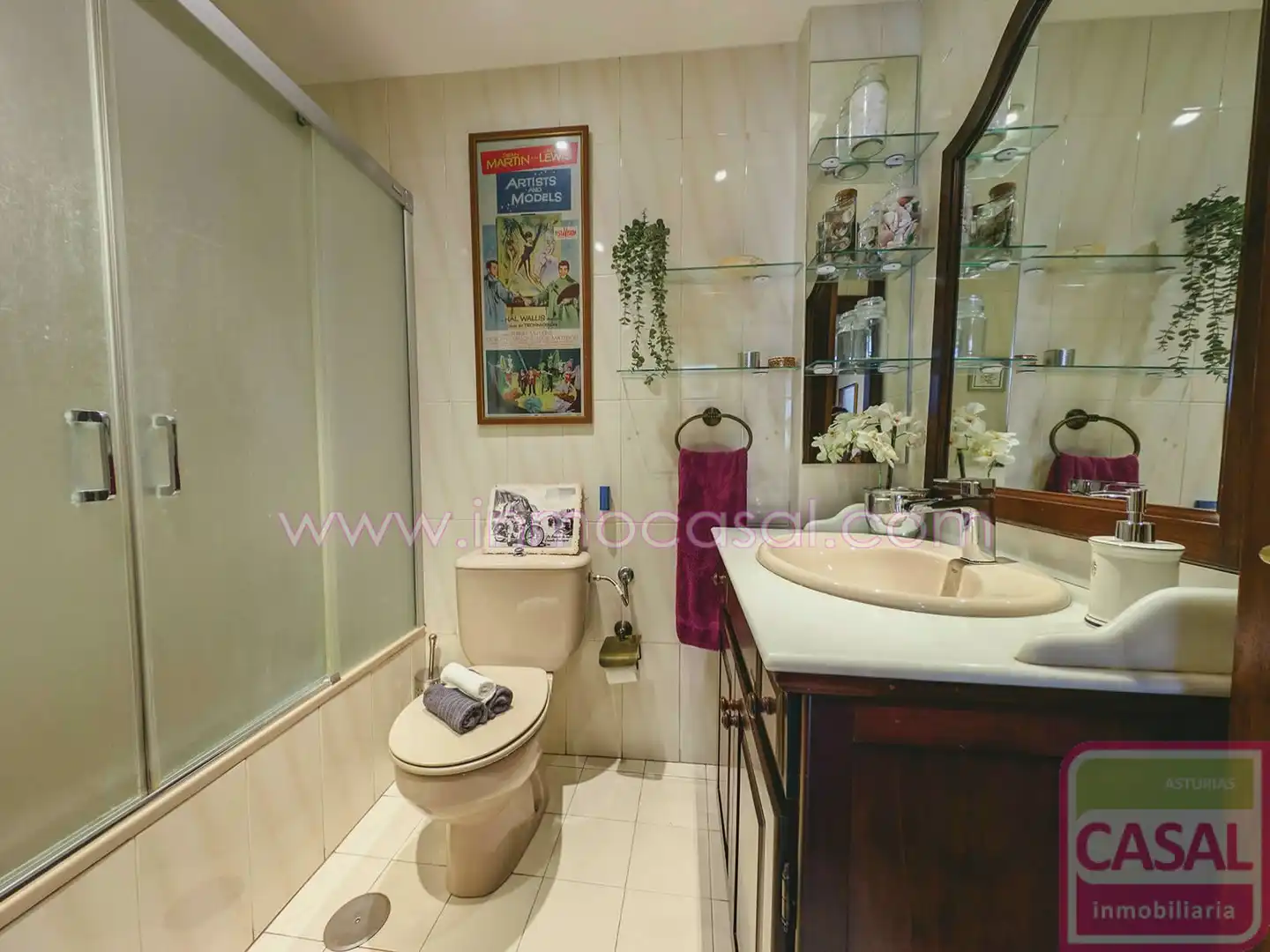 Badezimmer von Wohnung zum Verkauf in Oviedo  mit Heizung, Abstellraum und Möbliert