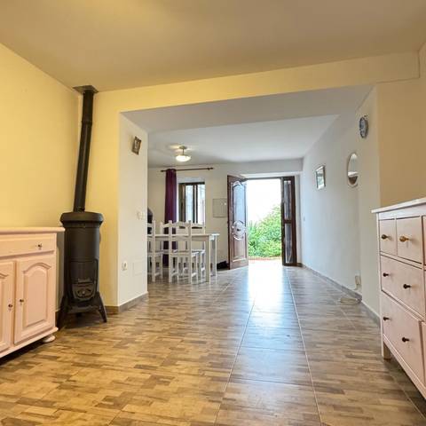 Casa-chalet en Alquiler en Periana