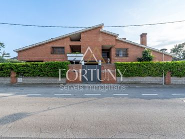 Casa con balcón en venta en Vilafortuny - Cap de Sant Pere