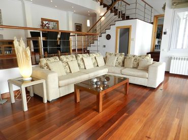House with pool for sale in Chullera