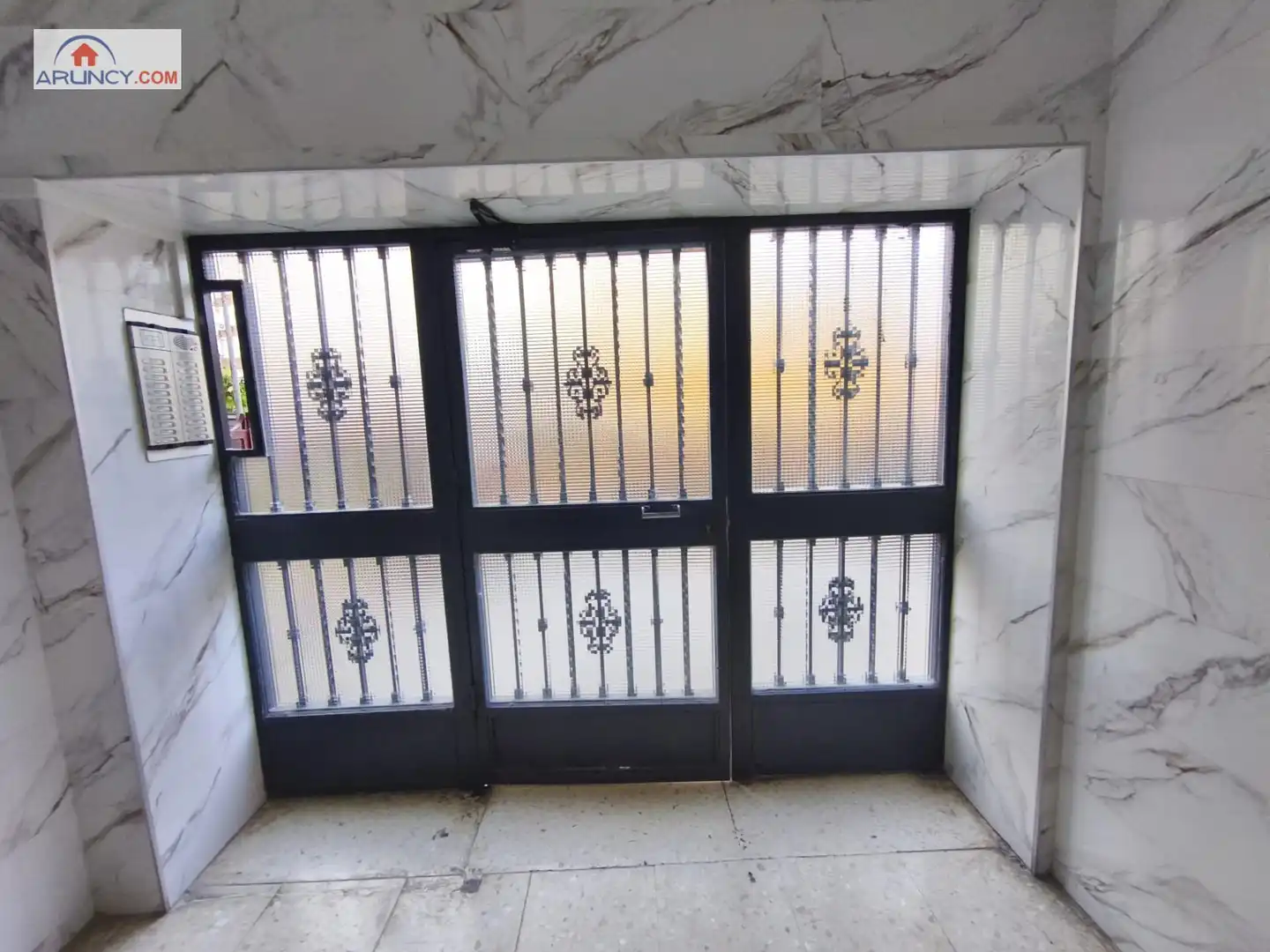 Flat for sale in  Sevilla Capital  with Air Conditioner and Heating