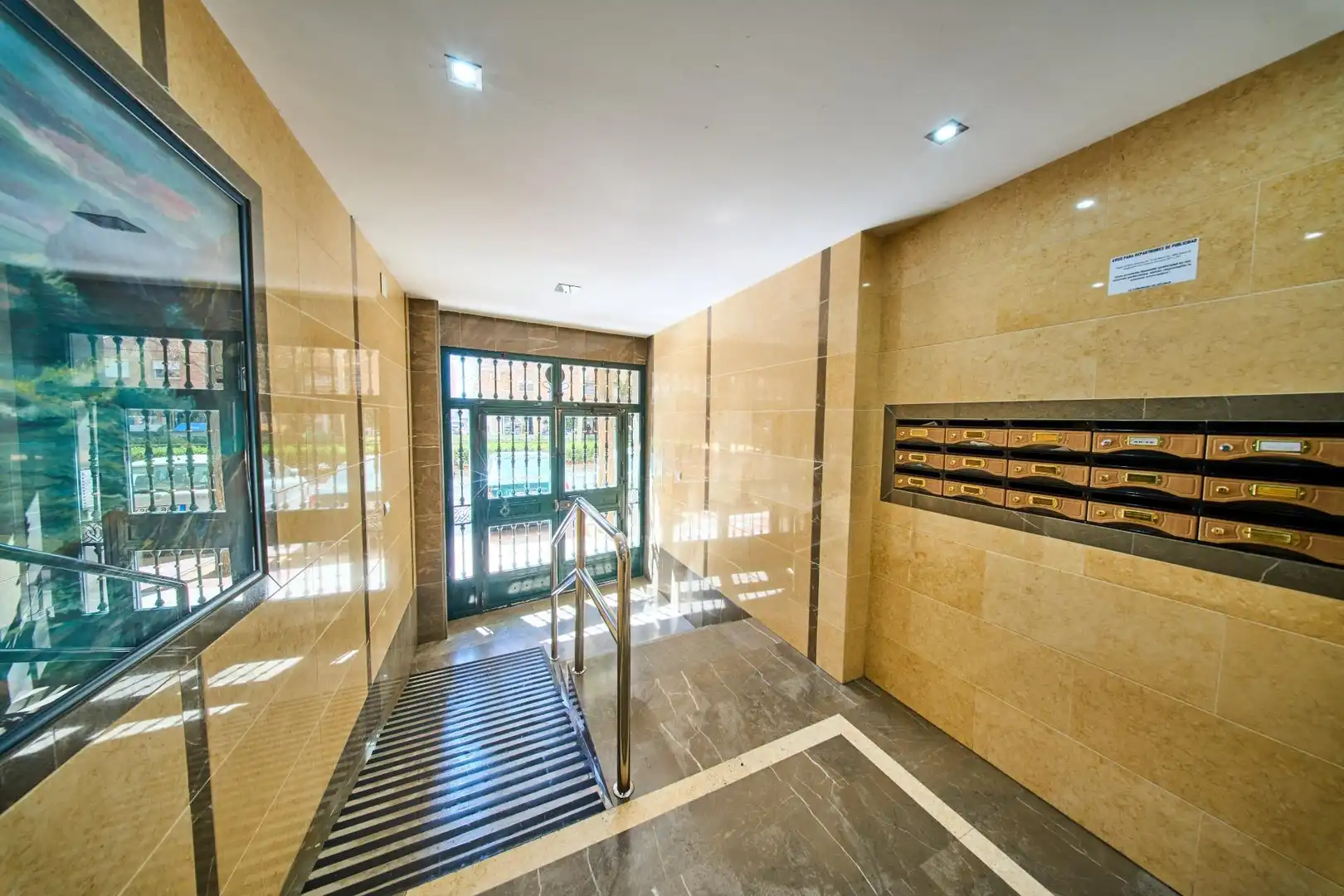 Flat for sale in Granada  with Air Conditioner and Balcony