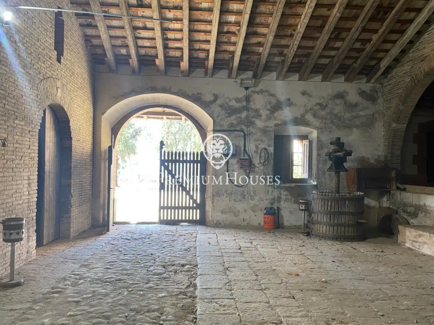Country homes for sale in Sant Pere de Ribes  with Private garden, Storage room and Balcony