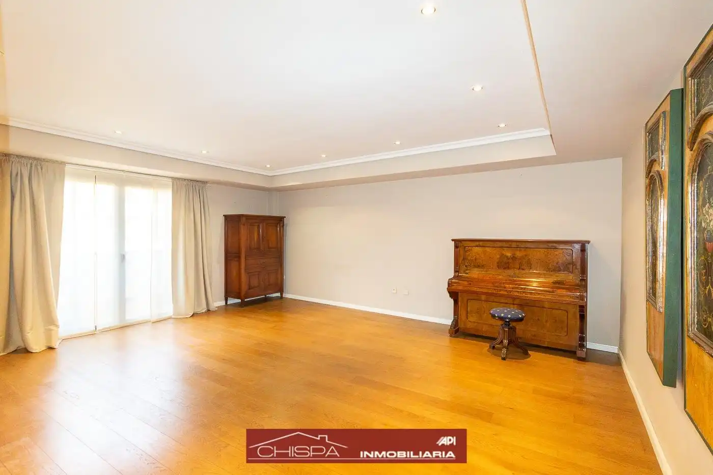Wohnzimmer von Wohnung zum Verkauf in Valencia mit Klimaanlage, Heizung und Terrasse