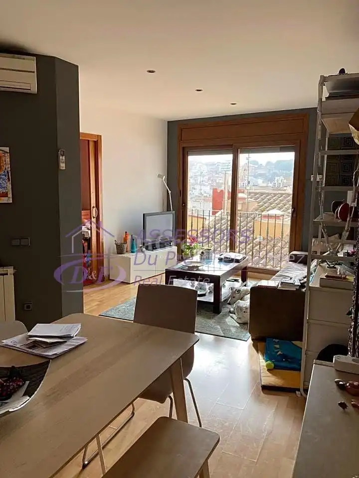 Sala de estar de Piso en venta en Arenys de Mar con Aire acondicionado, Calefacción y Parquet