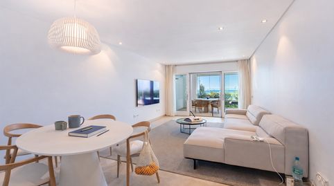 Foto 3 de Pis en venda a Avenida del Carmen, Puerto de Estepona, Estepona