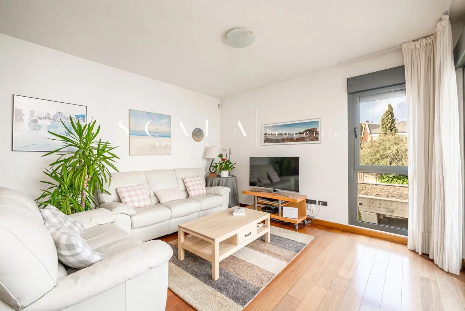 Sala de estar de Piso en venta en Madrid con Aire acondicionado, Calefacción y Parquet