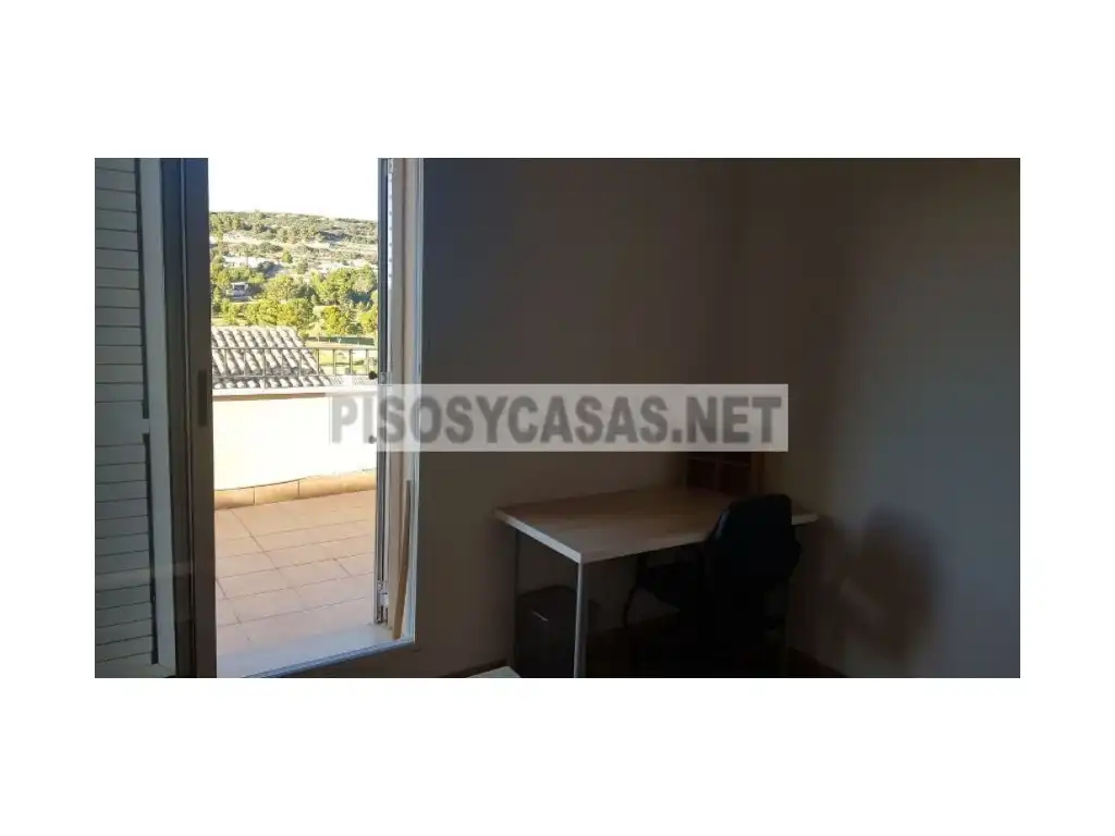 Habitación de Casa o chalet en venta en Chiva con Aire acondicionado, Piscina y Balcón