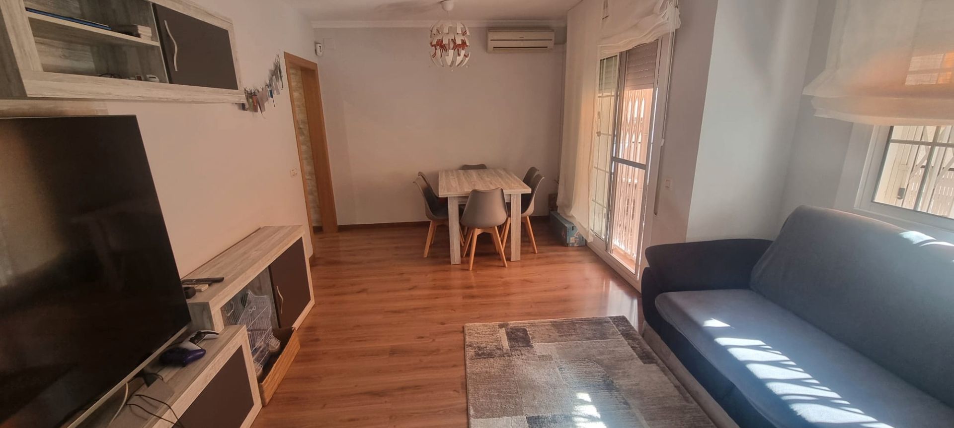 Sala de estar de Piso en venta en Badalona con Aire acondicionado, Parquet y Horno