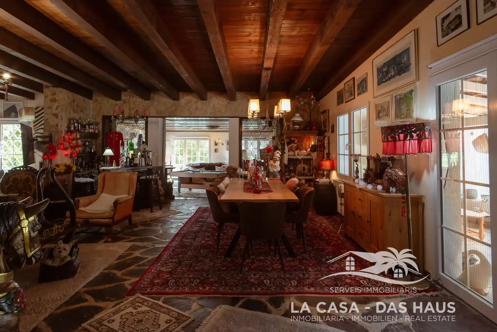 Comedor de Finca rústica en venta en Maçanet de la Selva