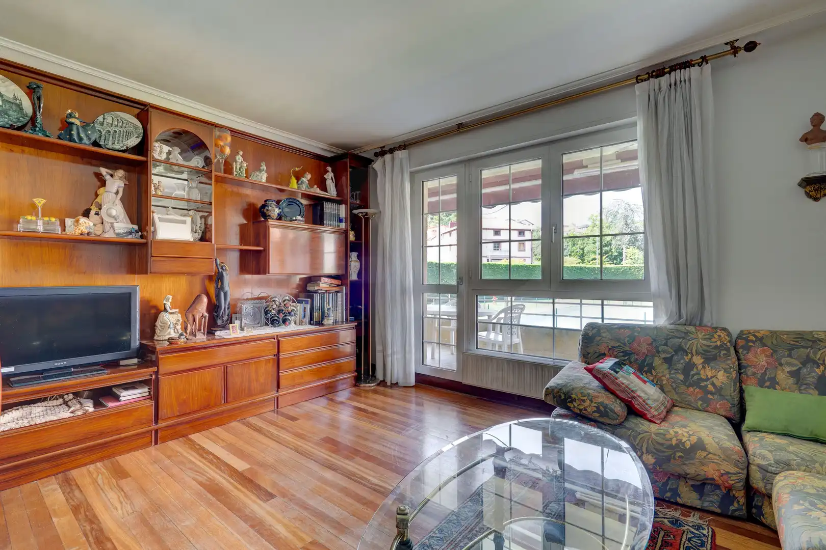 Living room of Duplexes for sale in Castro-Urdiales  with Terrace and Swimming Pool