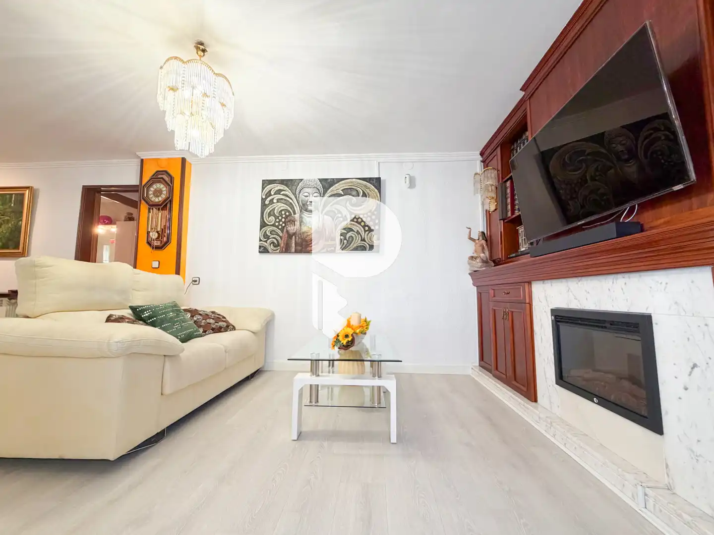 Sala d'estar de Casa o xalet en venda en El Papiol amb Aire condicionat, Calefacció i Jardí privat