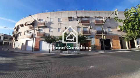 Venta piso con garaje en Baena, Córdoba