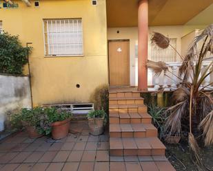 Exterior view of Single-family semi-detached for sale in  Huelva Capital  with Terrace and Balcony