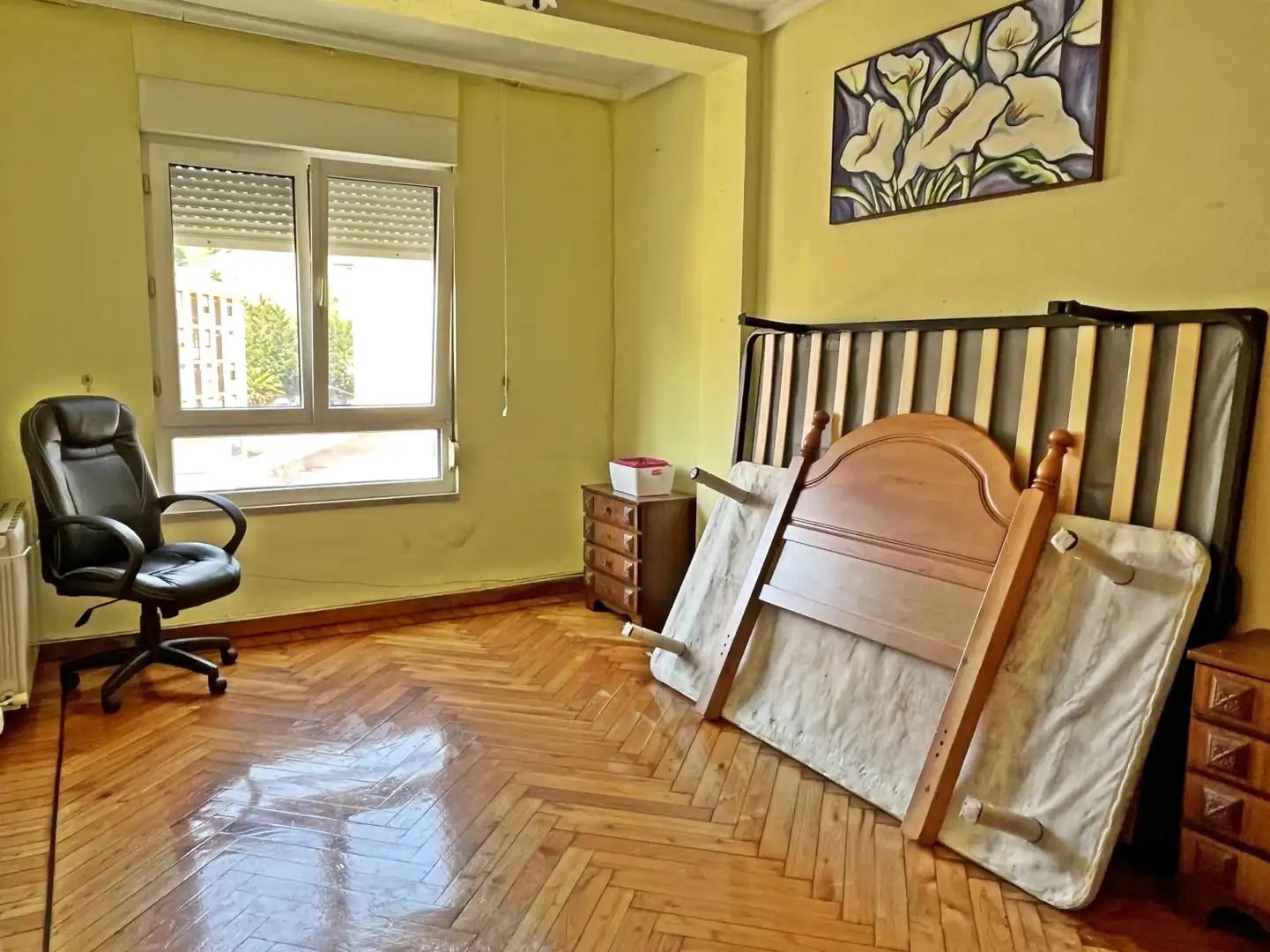 Habitación de Piso en venta en Los Corrales de Buelna  con Calefacción