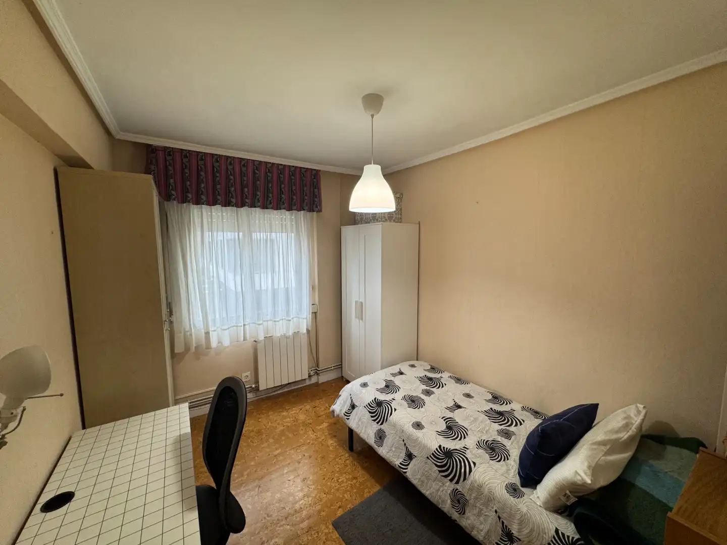 Bedroom of Flat for sale in Bilbao   with Heating