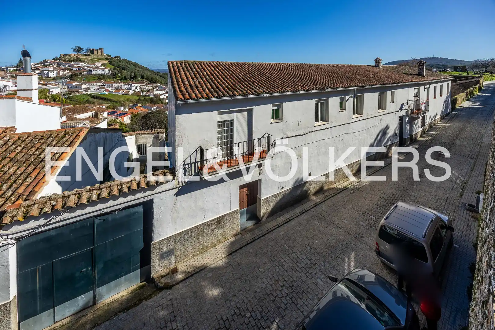 Vista exterior de Casa o xalet en venda en Cortegana amb Calefacció, Jardí privat i Terrassa