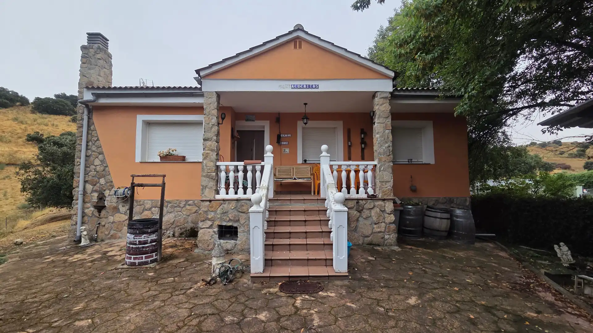 Vista exterior de Casa o chalet en venta en Maello con Calefacción, Jardín privado y Terraza