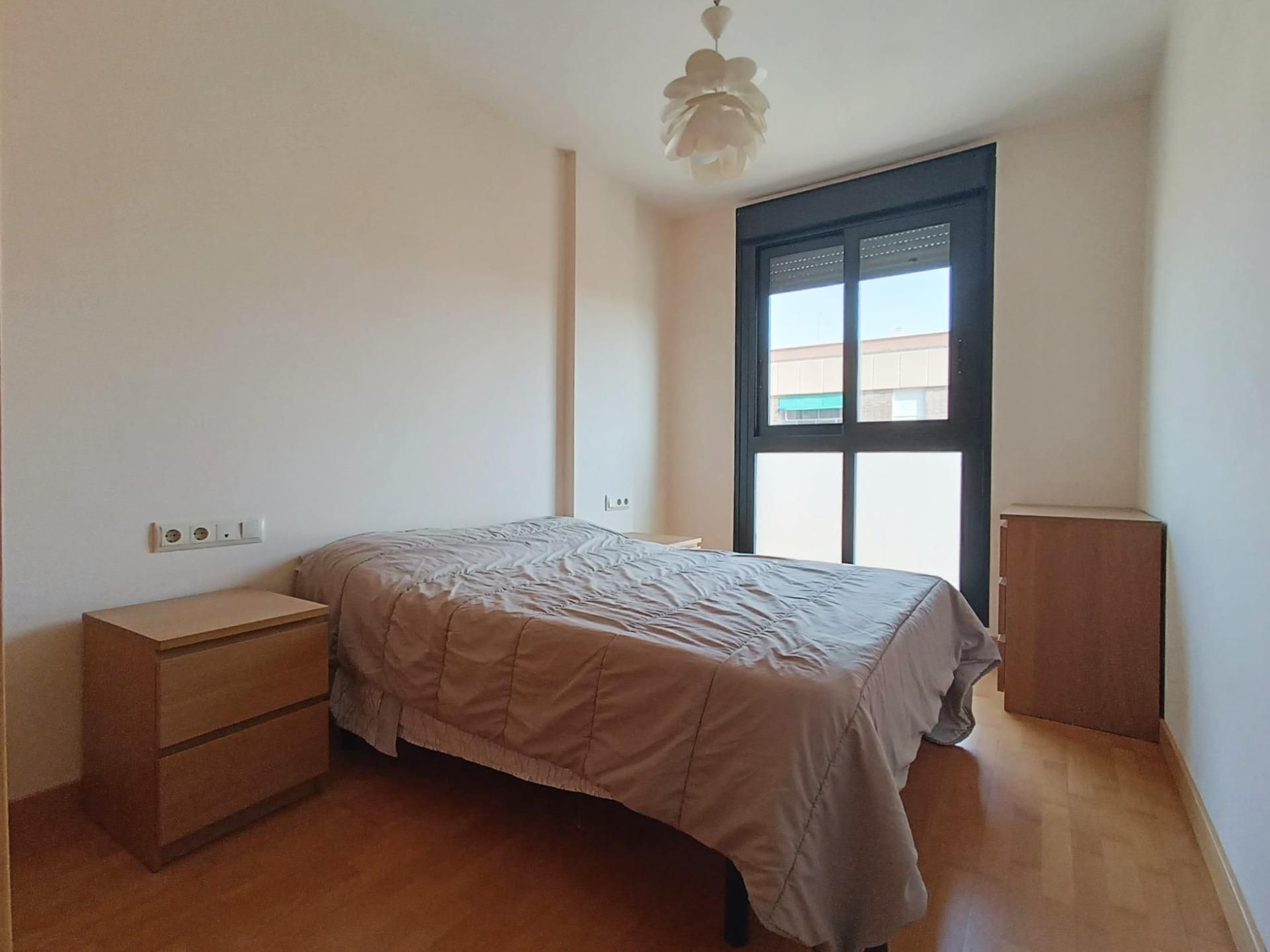 Bedroom of Flat to rent in  Almería Capital  with Air Conditioner, Terrace and Storage room
