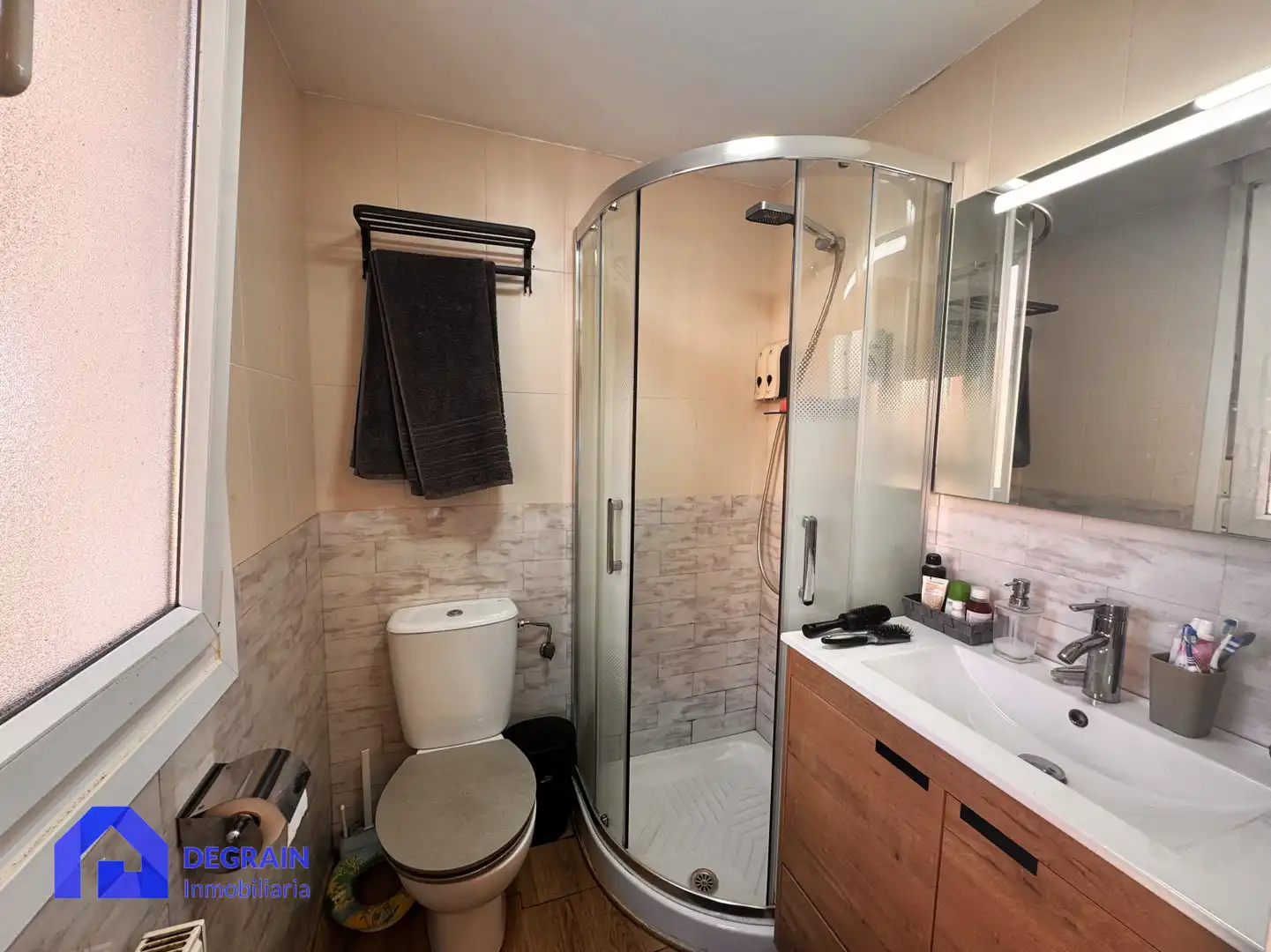 Baño de Piso en venta en Carreño con Calefacción y Trastero