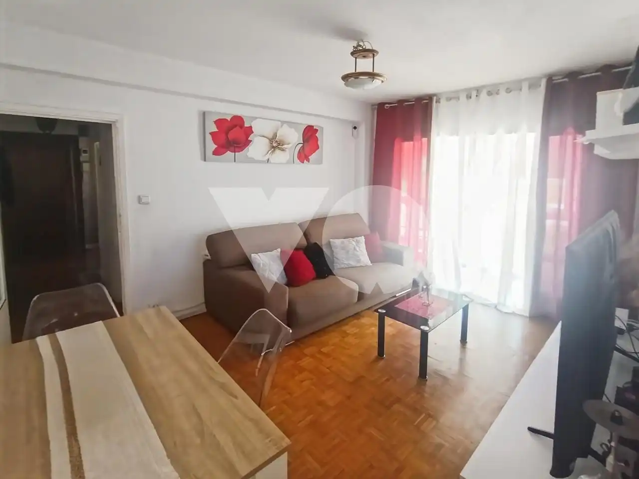 Sala d'estar de Pis en venda en Madrid amb Calefacció, Parquet i Terrassa