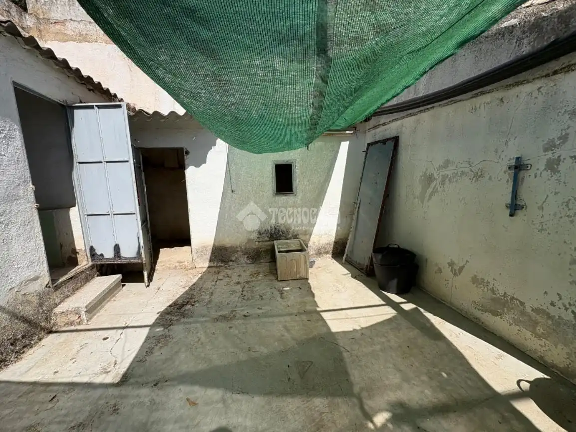 Semi-detached house for sale in San Felipe - El Almendral - La Merced, imagen 15