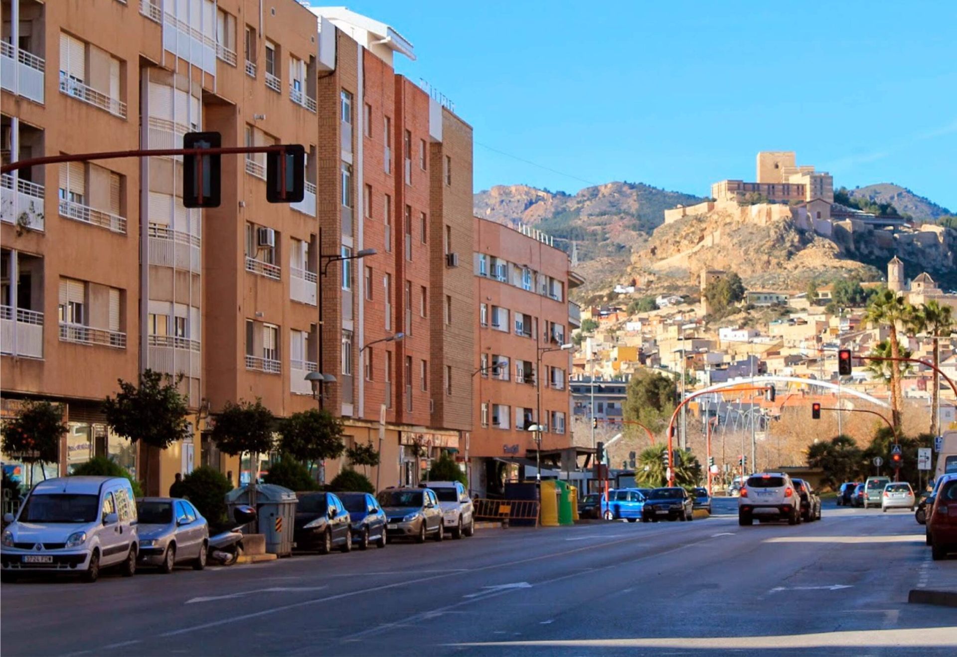 Vista exterior de Piso en venta en Lorca con Terraza y Piscina comunitaria