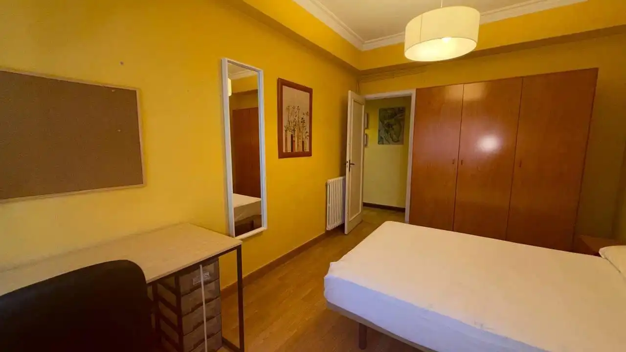 Appartamento con terrazza in affitto a Centro, imagen 11