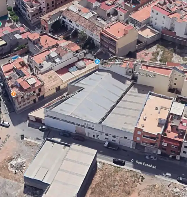 Industriegebäude zum Verkauf in Calle San Esteban 17