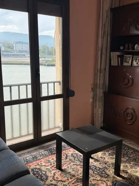 Balcony of Flat for sale in Deusto
