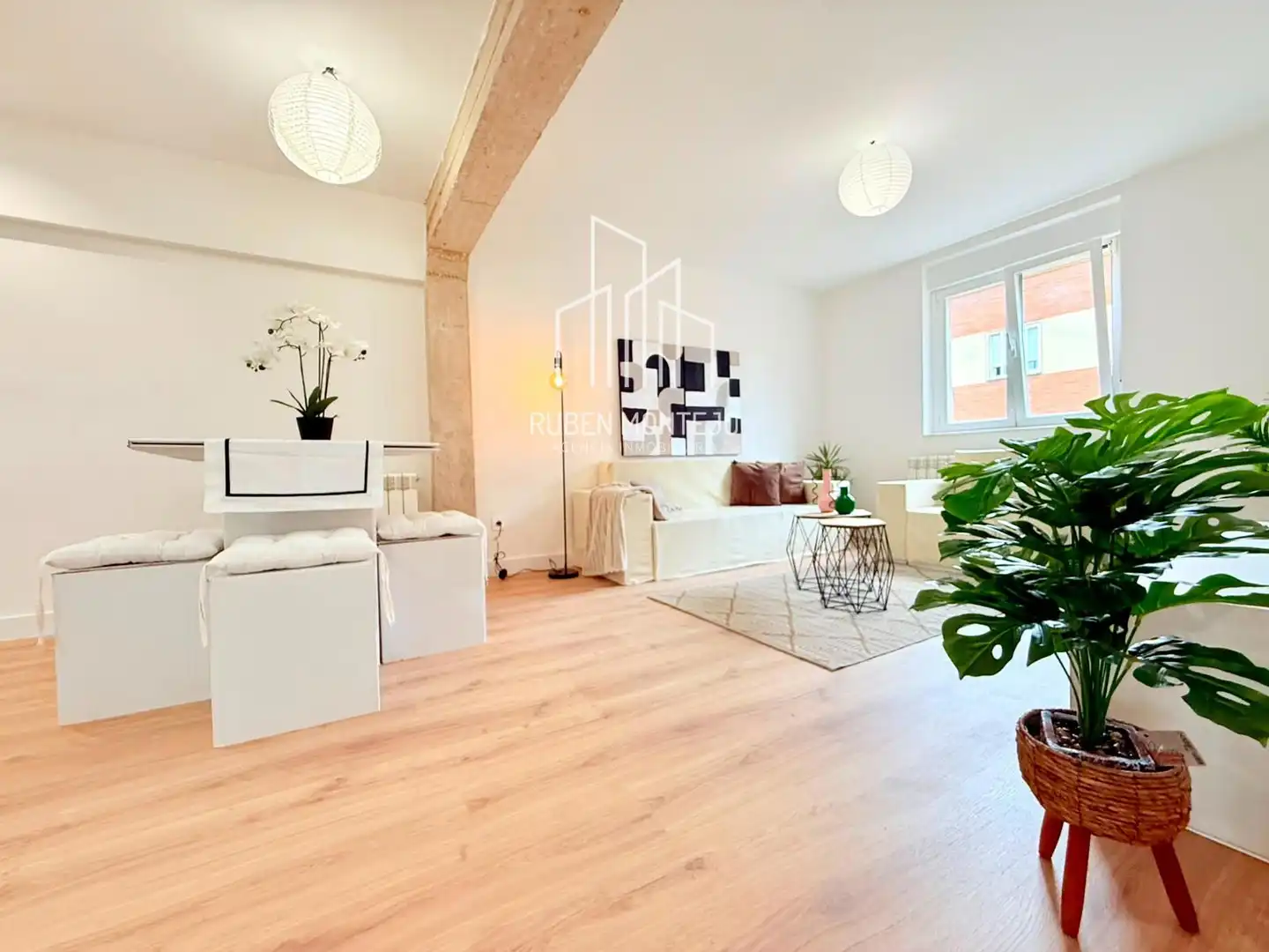 Sala de estar de Piso en venta en Salamanca con Calefacción, Terraza y Balcón