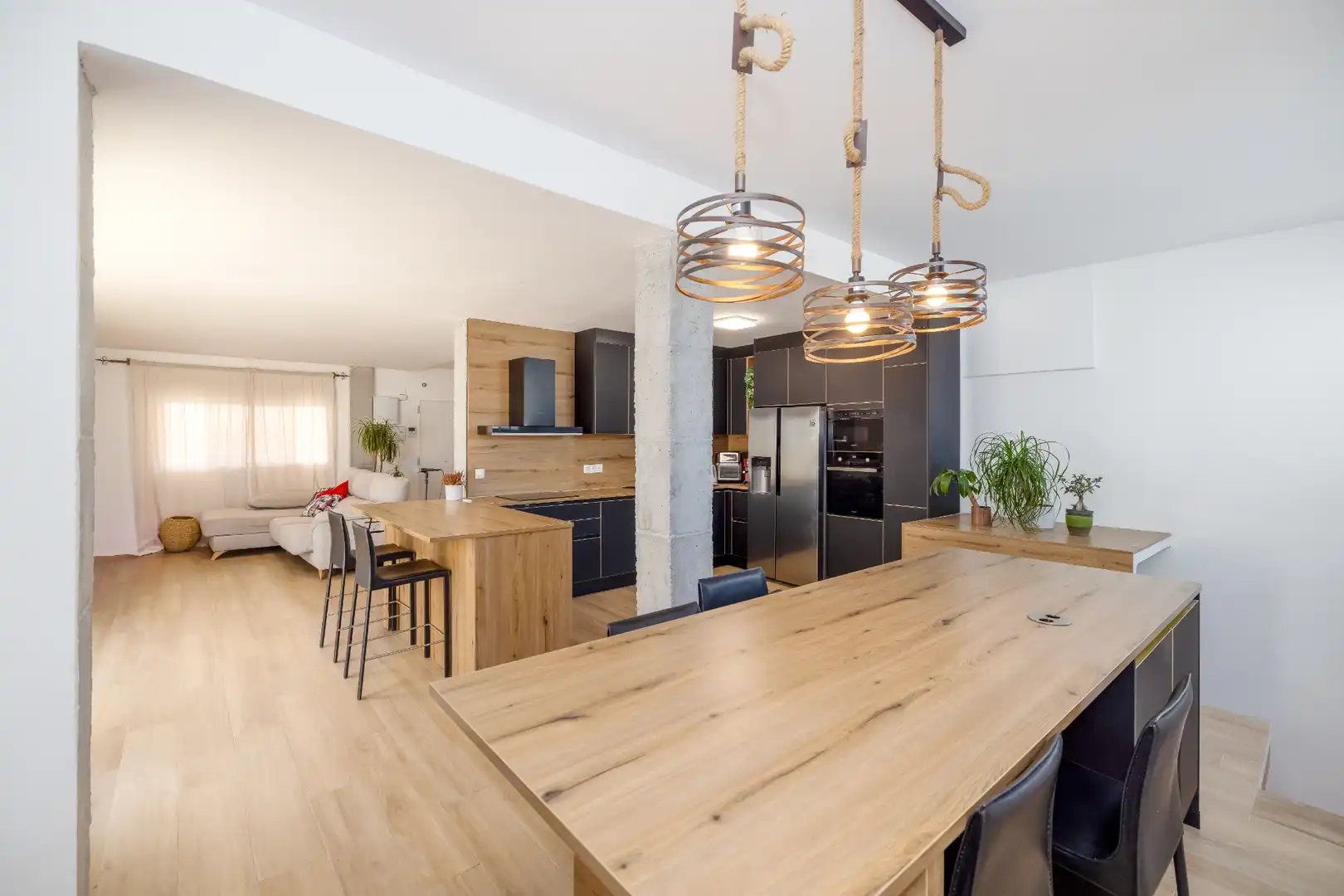 Cocina de Casa adosada en venta en Málaga con Aire acondicionado, Calefacción y Jardín privado