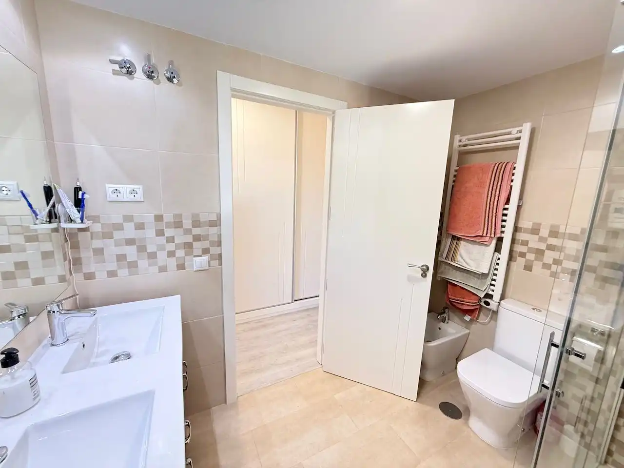 Bathroom of Attic for sale in Vélez-Málaga  with Air Conditioner, Heating and Terrace