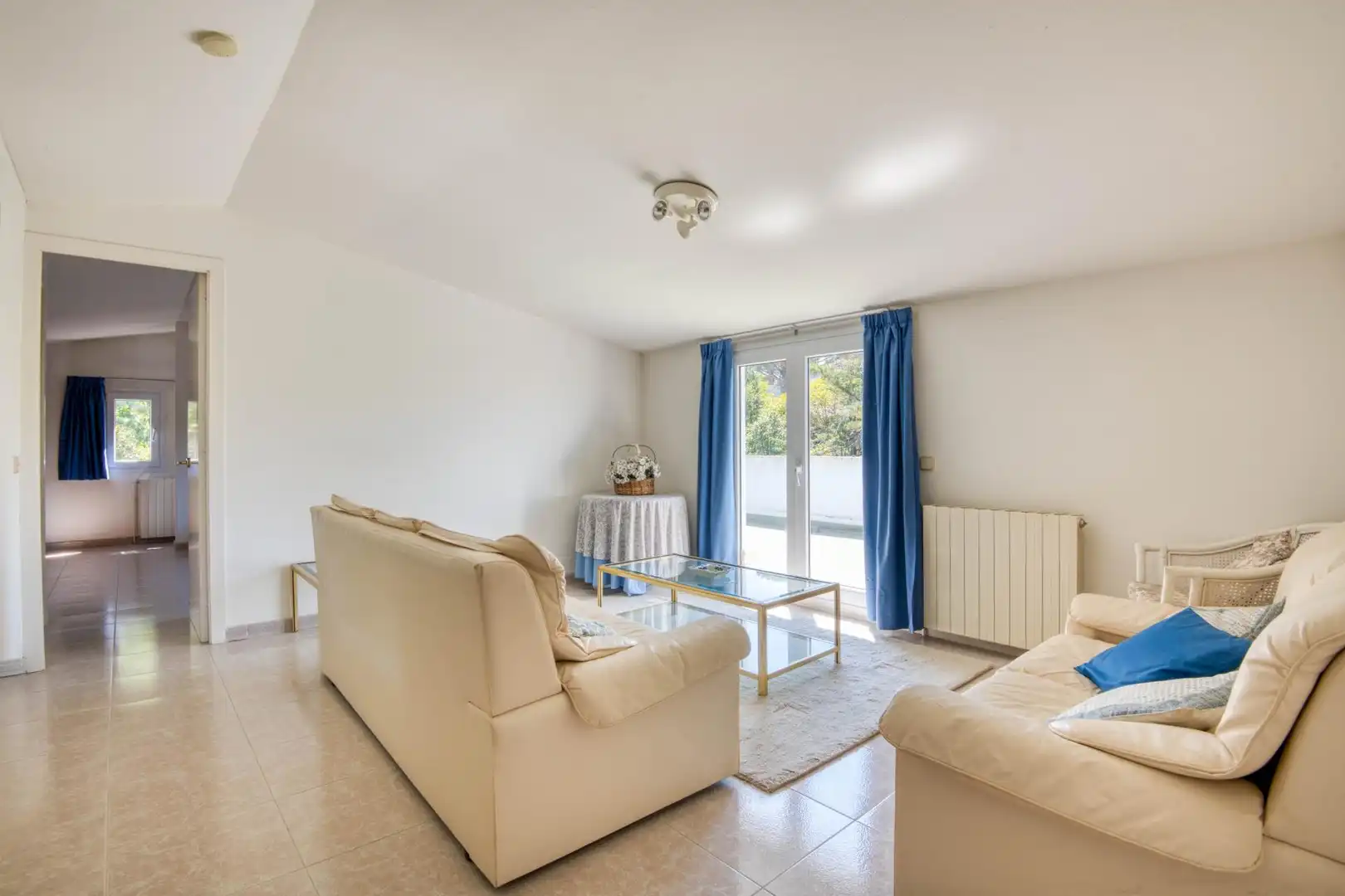 Casa con terraza en venta en Avinguda del Canigó, imagen 19